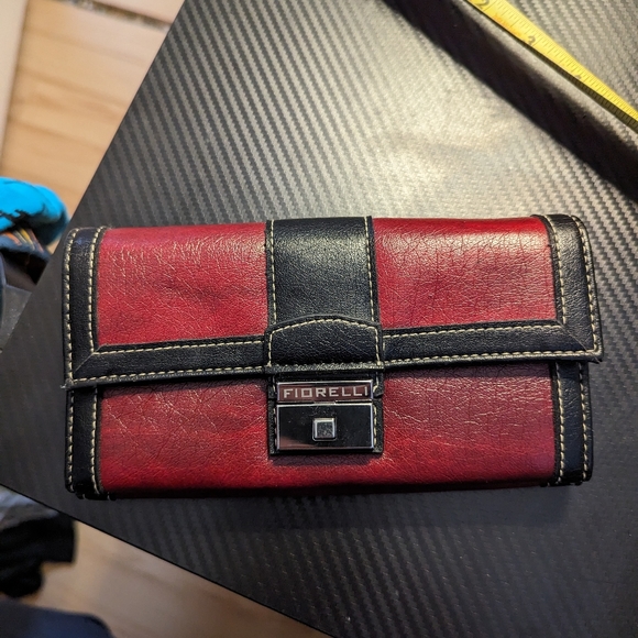 Fiorelli Black and Red Wallet - Picture 2 of 7